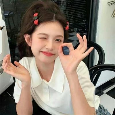 穿成炮灰女配,蔺总全家有救了